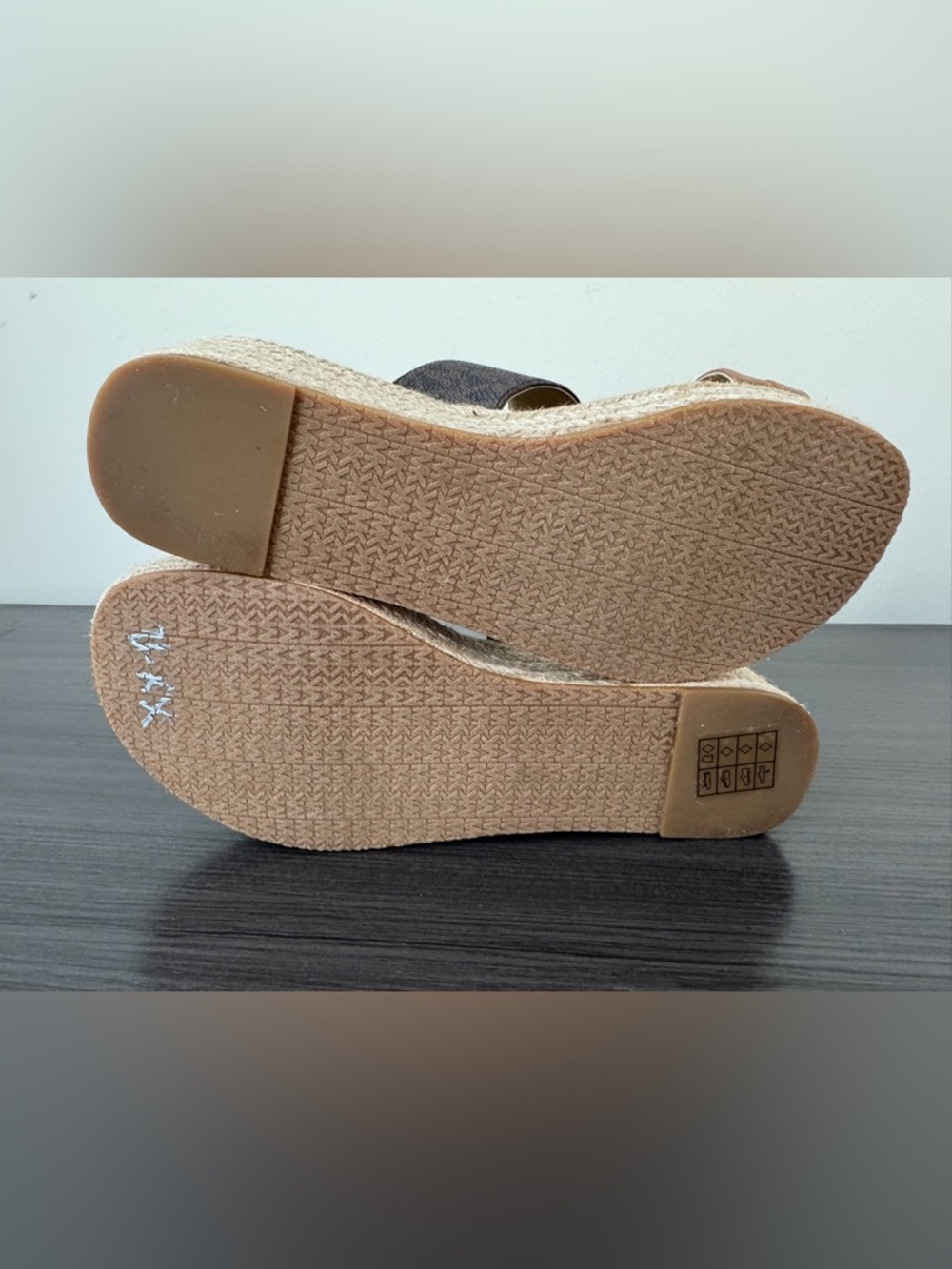 New Michael Kors Women's Jilly Espadrille Platform Wedge Sandals NWB Size 8.5 - Picture 7 of 9